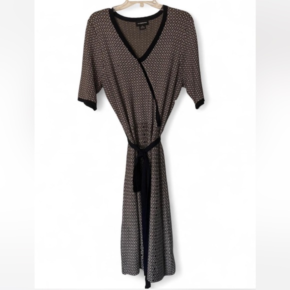 NWT Liz Claiborne V-neck Black/ White Geometric Crossover Knit Dress, X-Large - Picture 1 of 7
